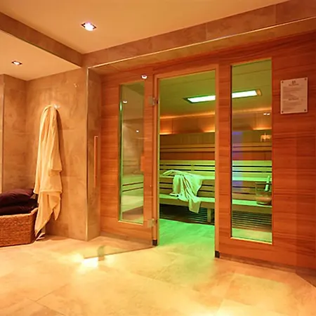 Hotel Impuls Tirol 4*